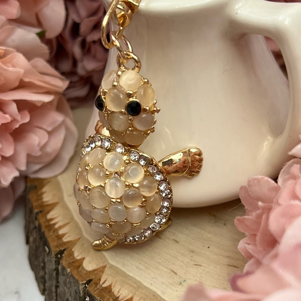 Gorgeous Crystal and Beaded Turtle Keychain Charm - Picture 4 of 16